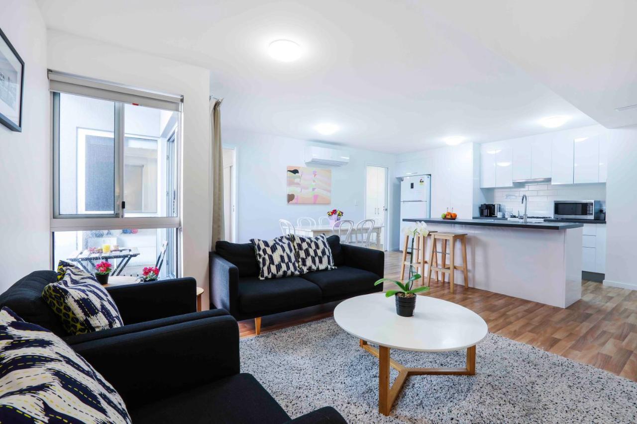 Sandbox Apartments Gold Coast Exterior photo